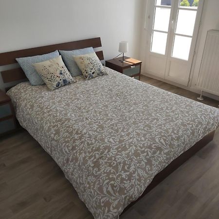 3 Room Flat In Parklane - 1,5Km Disney Serris Bagian luar foto