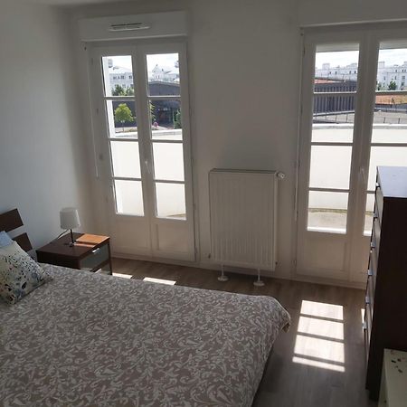 3 Room Flat In Parklane - 1,5Km Disney Serris Bagian luar foto
