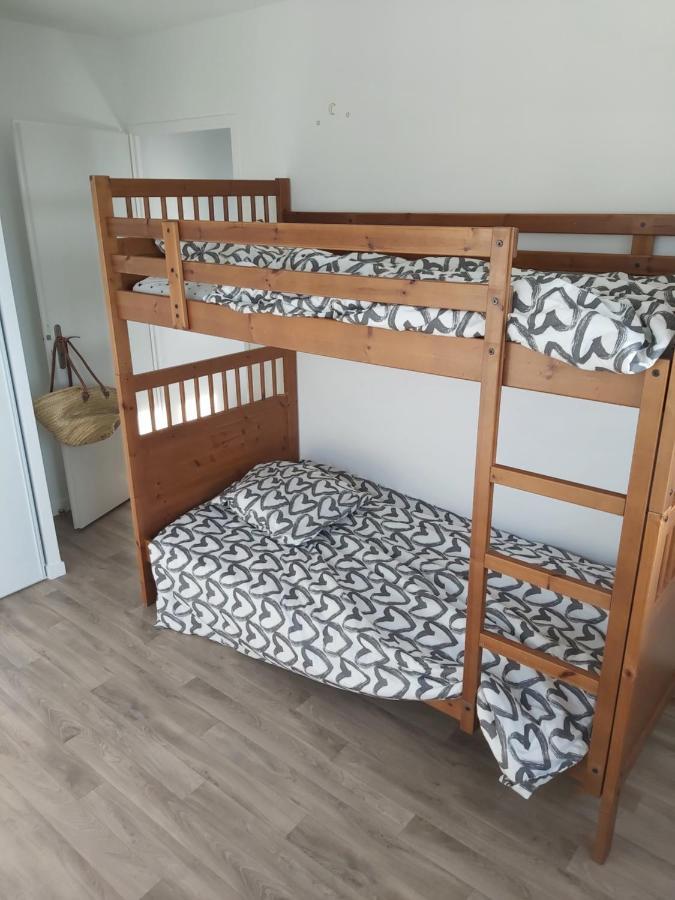 3 Room Flat In Parklane - 1,5Km Disney Serris Bagian luar foto